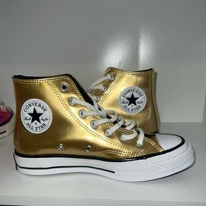 New Gold Converse